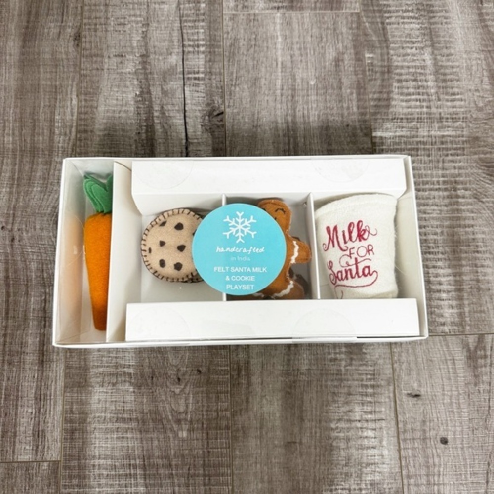Felt Santa's Milk & Cookies Children's Kid's Playset NIB